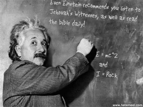 30168=1089-Einstein is so smart.jpg