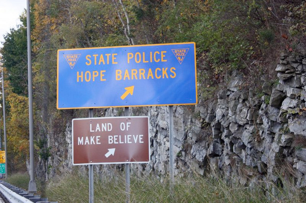 46314=2174-Land of makebelieve.jpg