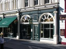 91986=5135-Rumstory outside.png