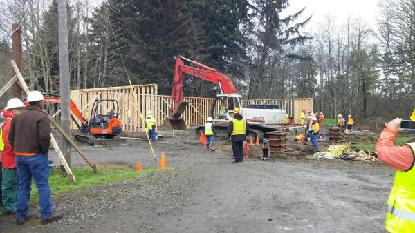 post-1083-0-90748400-1427064379_thumb.jp