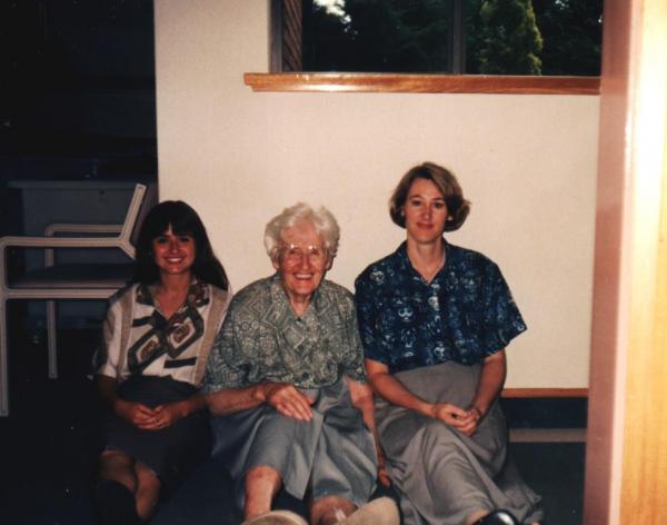 post-4283-0-40982600-1441893977_thumb.jp