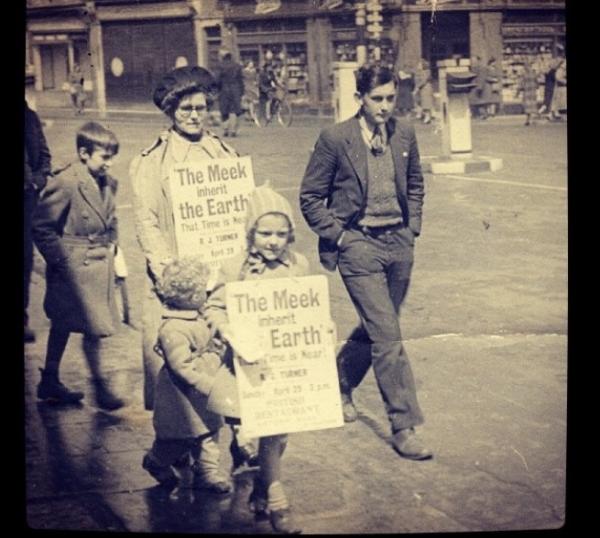 post-6600-0-53675800-1449699593_thumb.jp