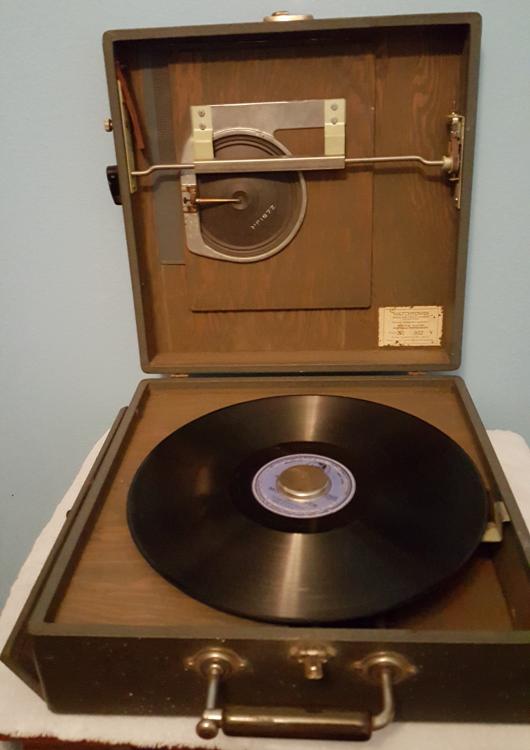 Watchtower Phonograph 2.jpeg