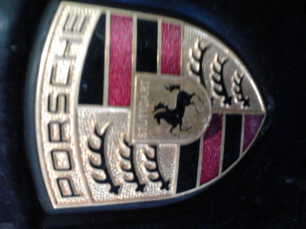 porsche1.thumb.jpg.b4745f18a7c34d6819ab0b33775fd2c2.jpg