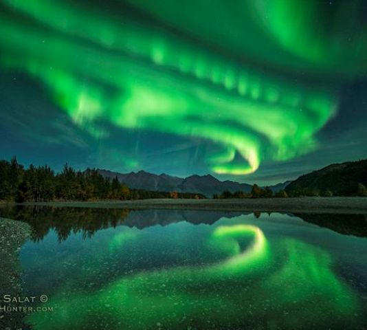 extremeaurora.jpg.09447c0dfe8bc58d4a210fd7f319f7fa.jpg