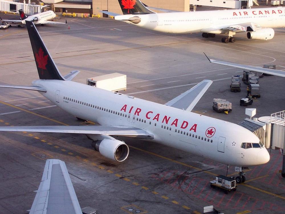 CYYZFMWP.thumb.JPG.6a508bd24e4b511da2c2df854c4a6180.JPG