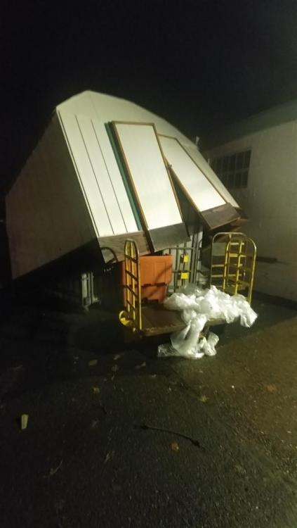 shed (606 x 1077).jpg