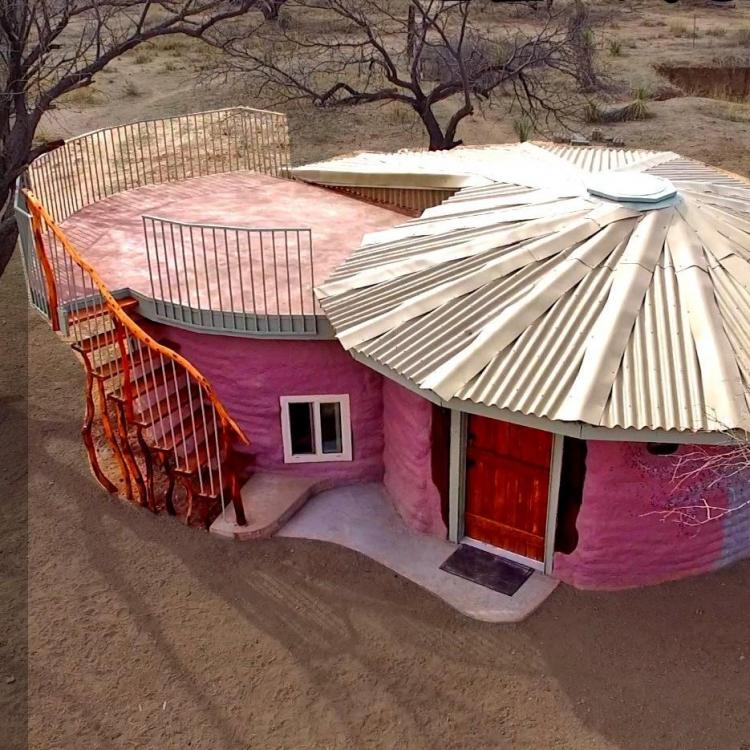 shae earthbag (2).jpg