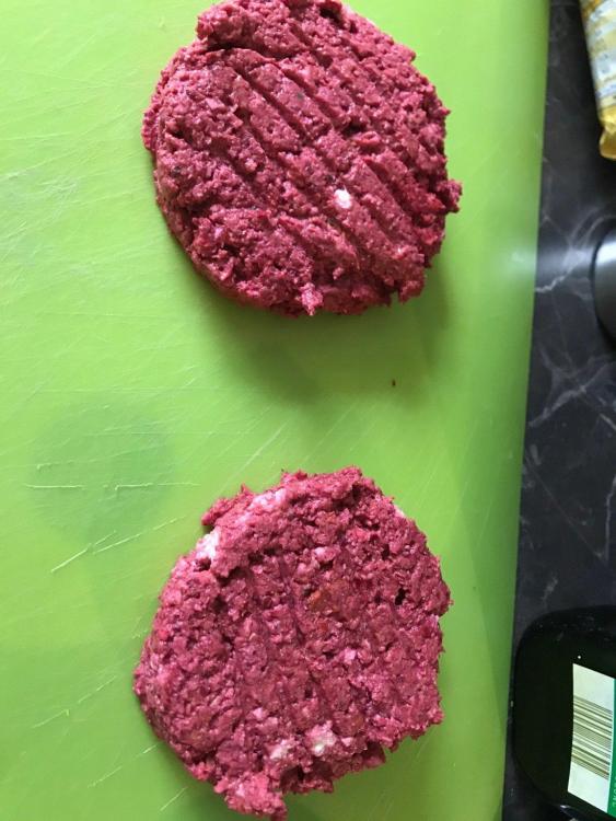 redbeetburgers.jpg