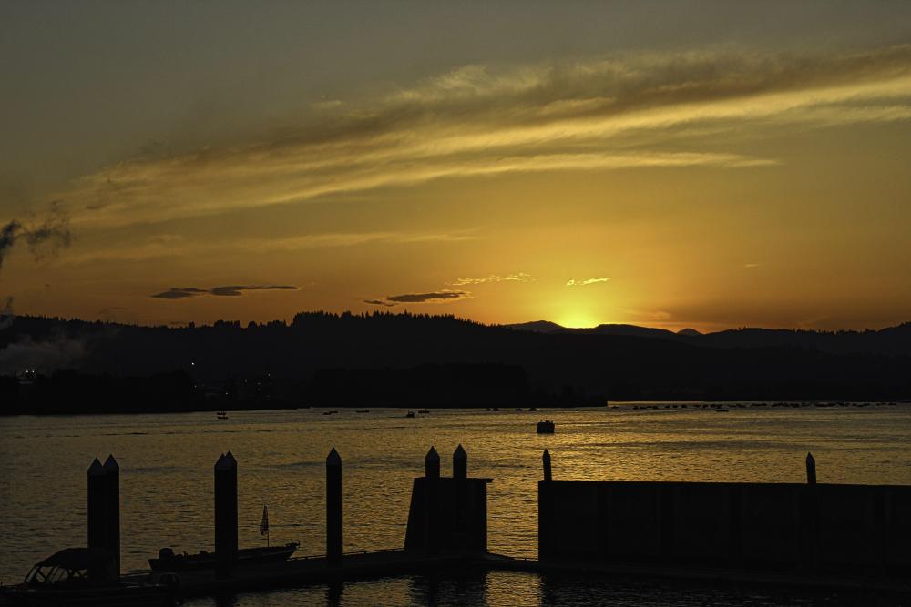 IMG_1765 sunrise boat dock area.jpg