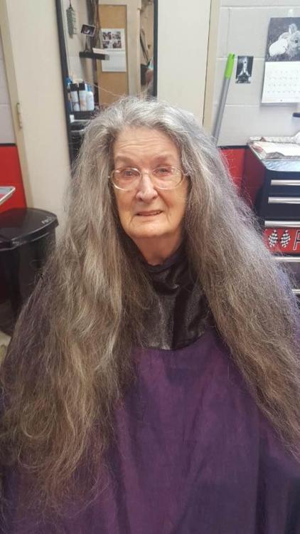 Mary Slack.long hair.2017.80yrs old.jpg