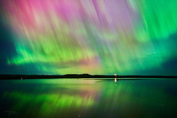 Mike-Elzey-Aurora-Borealis-02-Deaver-Reservoir-5-1011-24-31-comp_1715455035_lg.jpg.c8cd3f4095147566ac74cf728acc128a.jpg