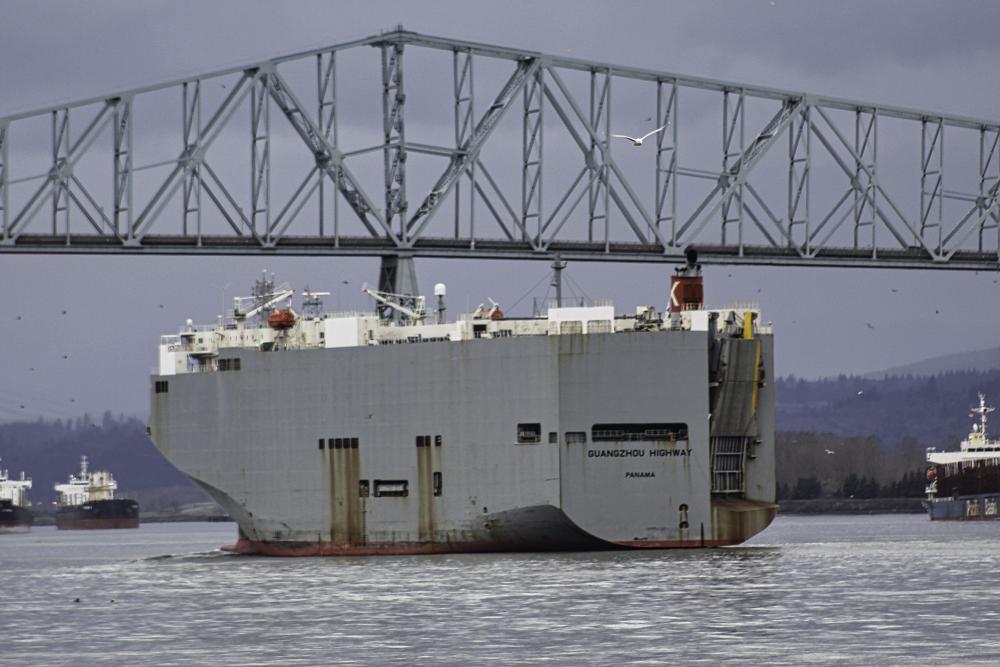 IMG_8870 GUANGZHOU HIGHWAY LCB SEAGULL.jpg